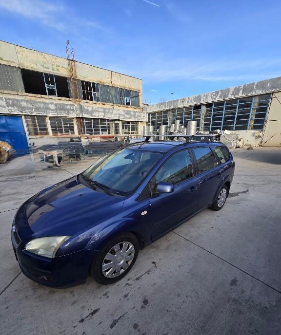 Ford focus 1 450 eur