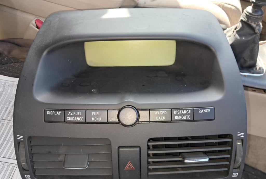 Dezmembrez Toyota Avensis 2005 100 eur