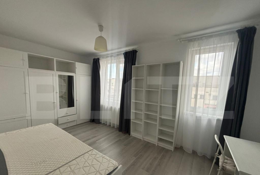 Apartament 3 camere 56 mp parcare subterana zona Vivo