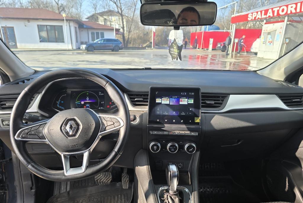 Renault CAPTUR II EQUILIBRE E-Tech full hybrid 145 19 000 eur