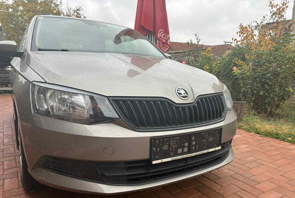 Skoda Fabia 123000 Km Reali 1 4 Euro 5 6 250 eur