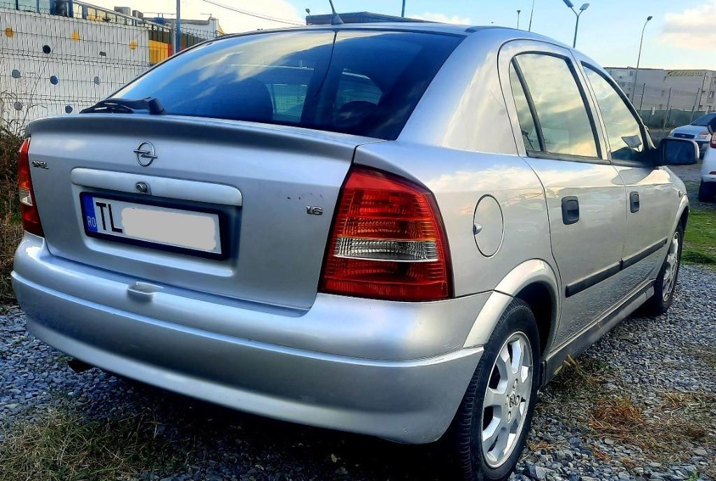 Opel Astra 1 6 benz 2004 Aer Conditionat functional 1 390 eur
