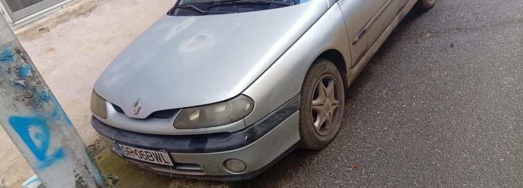 Laguna 1 6 105CP 4 000 lei