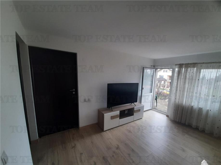 Casa spatioasa cu 8 camere si teren de 801 mp ideala pentr