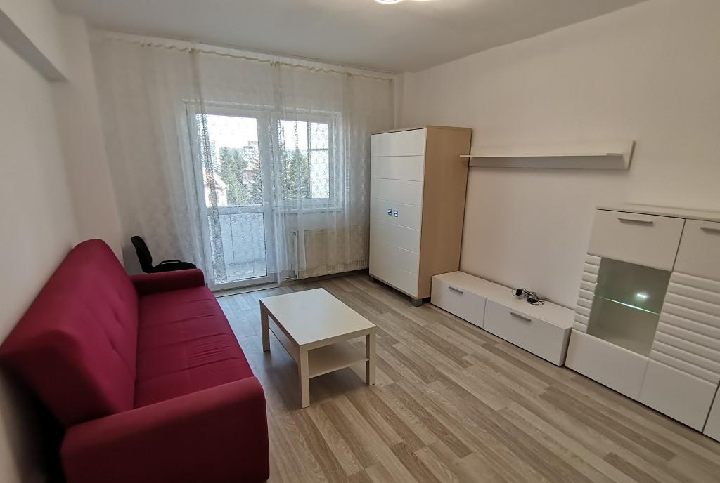Apartament 2 camere semidecomandat zona Calea Cisnadiei