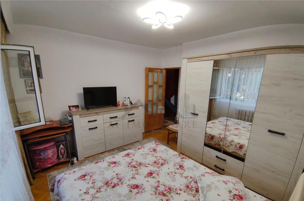 Apartament 3 camere Etaj 2 cug