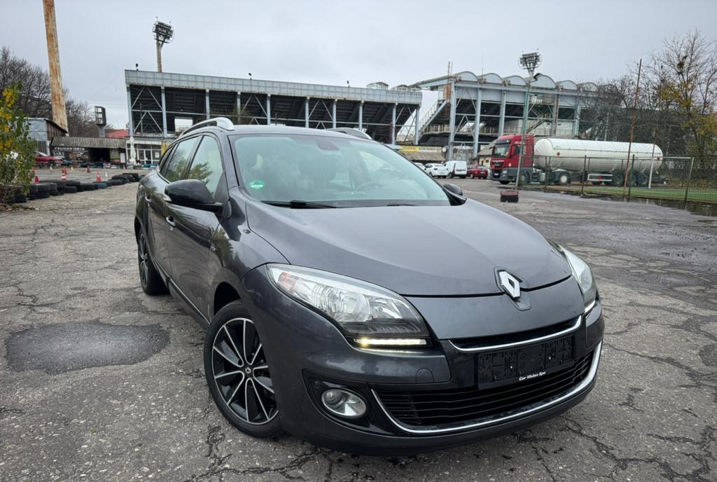 Renault megane BOSE ldquo An 2012 ldquo Euro 5 4 650 eur