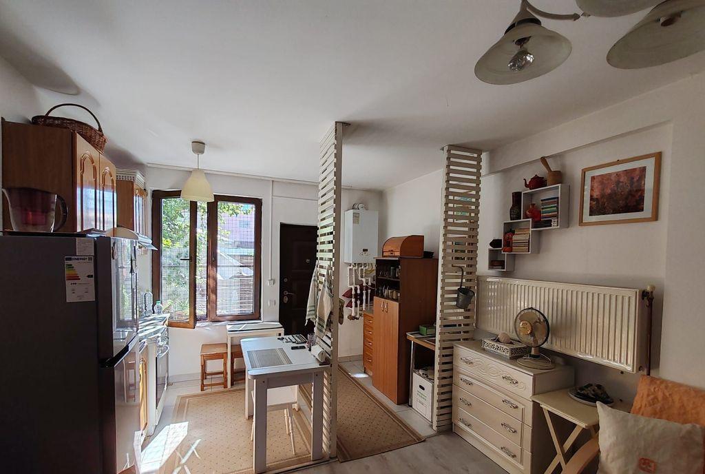 Apartament 2 camere in vila titan/industriilor centrala