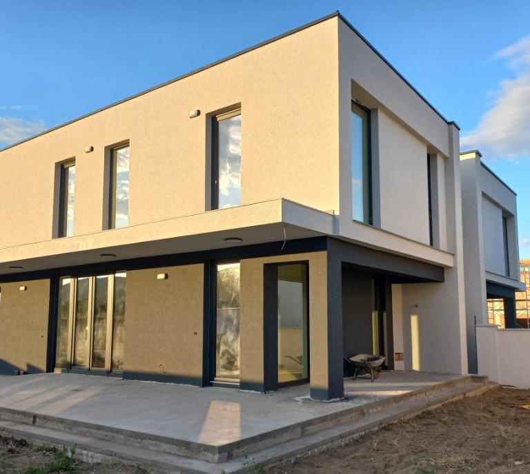 Casa tip vila in Alba Iulia - zona Schit/Mamut str Sliven