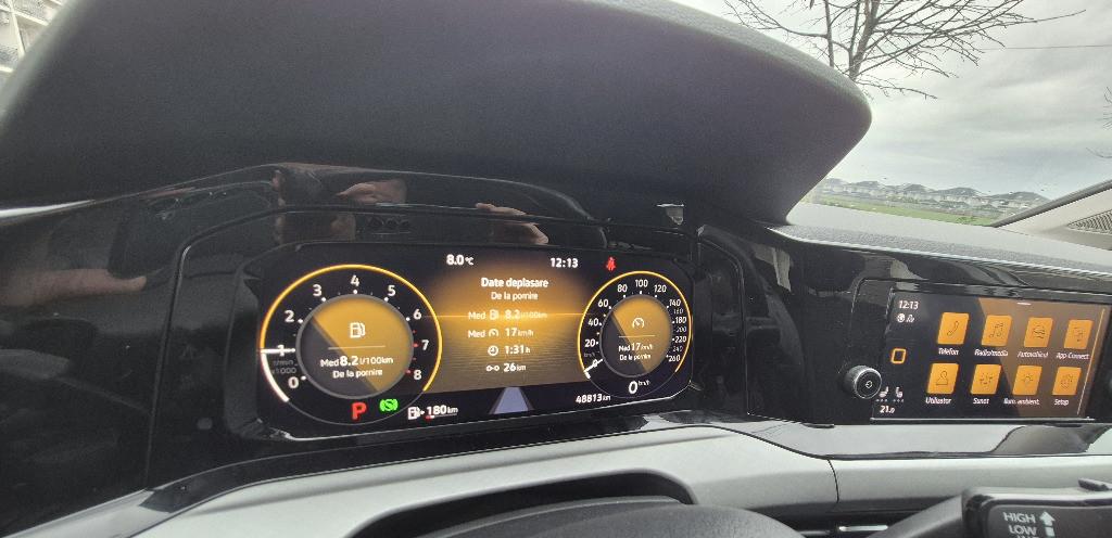 Volkswagen Golf 1 0 eTSI DSG MHEV Life 16 200 eur