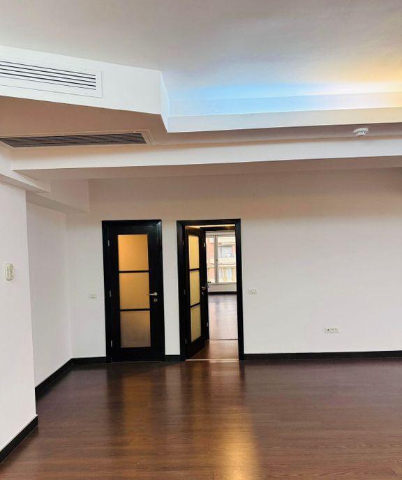 Apartament cu 3 camere 150 80 mp Herastrau