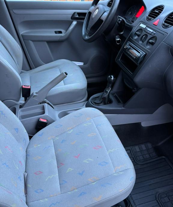 Volkswagen Caddy Kasten icirc n stare foarte buna 4 500 eur