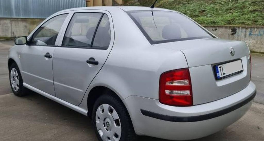 Skoda Fabia 1 2 an 2004 cu Aer Conditionat 1 750 eur