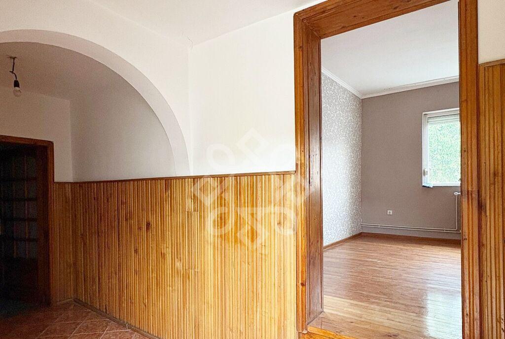 Casa in Iosia cu teren 839 mp