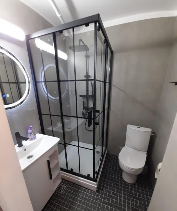 Garsoniera intre metrou Gorjului si Pacii str Apusului