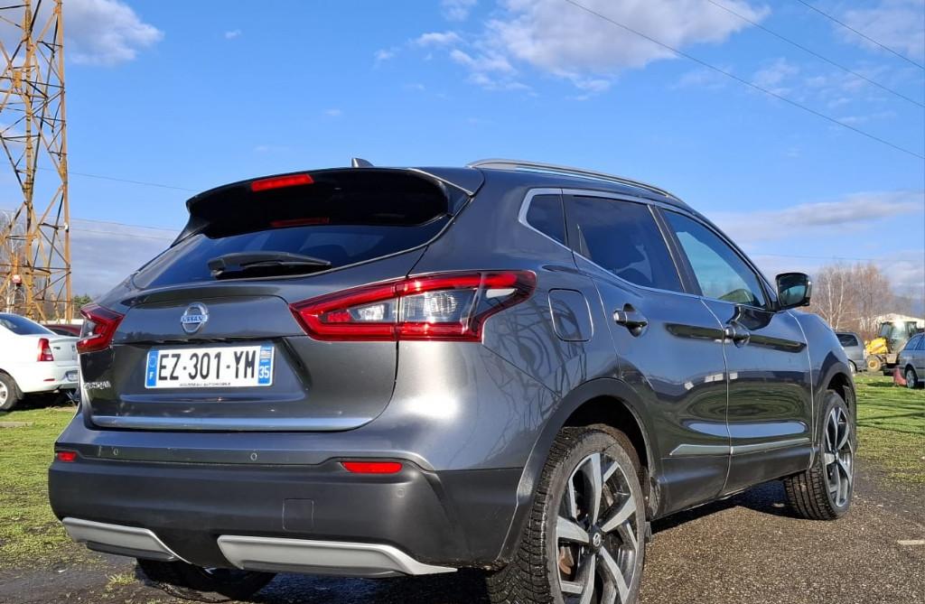 Nissan Qashqai Tekna 1 6 13 250 eur