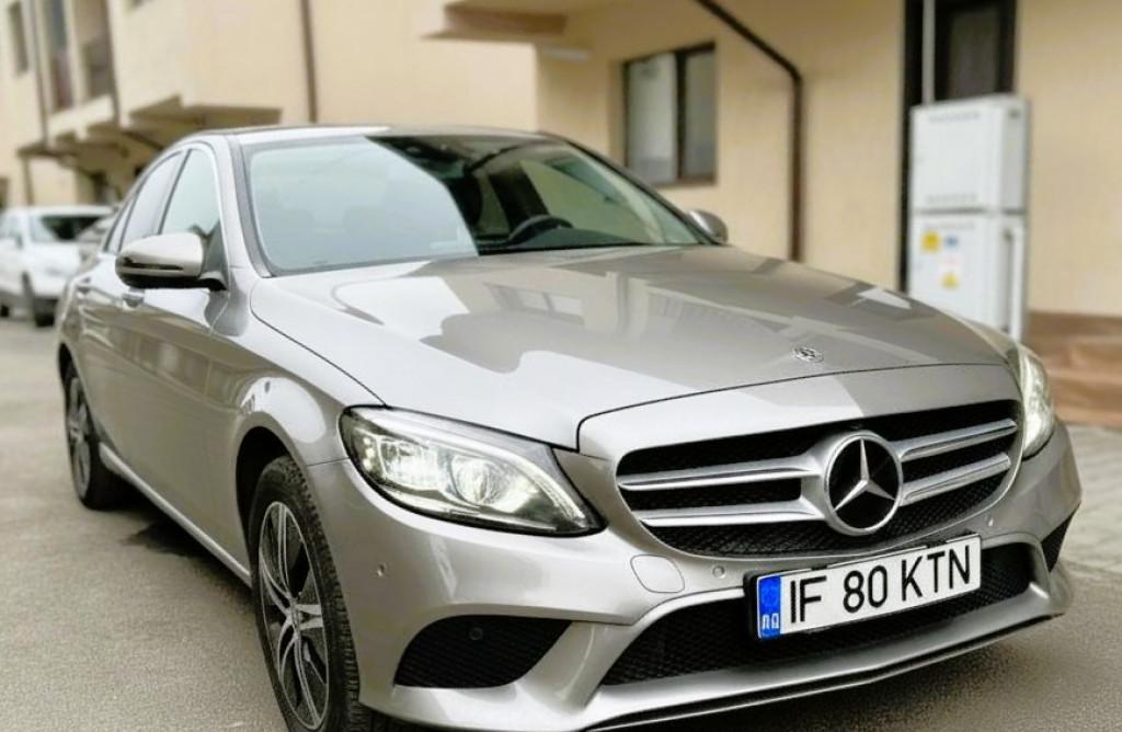 Mercedes C300 4Matic EQ-Boost Mild Hybrid 258 CP Multibeam Distronic Plus 360 31 900 eur