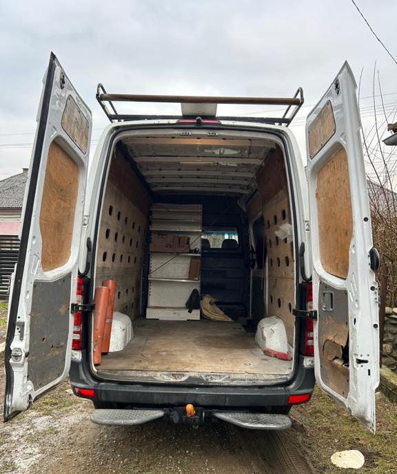 Mercedes sprinter 8 200 eur