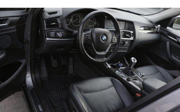 BMW X3 2012