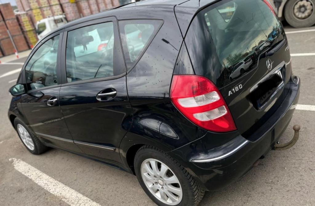 De vizare Mercedes a180 2 000 eur