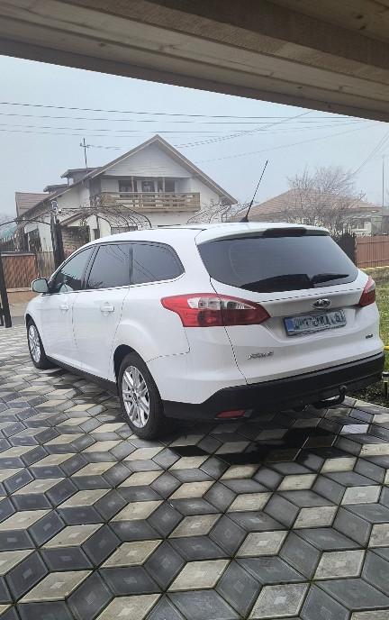 Ford Focus 2013 1 5 TDCi Full piele dotari complete 5 000 eur