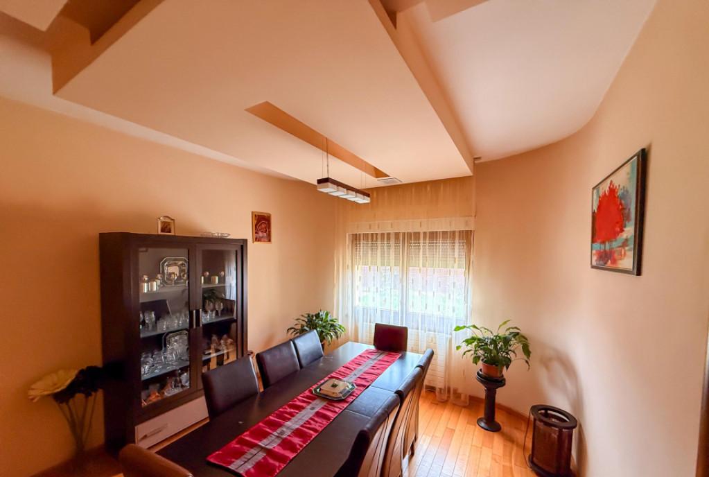 Vila exceptionala intr o zona linistita