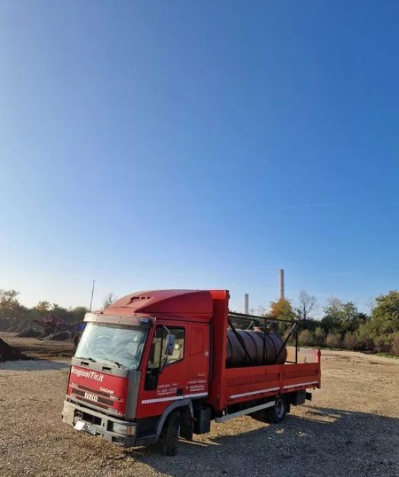 Camion cisterna apa Iveco 3 000 eur