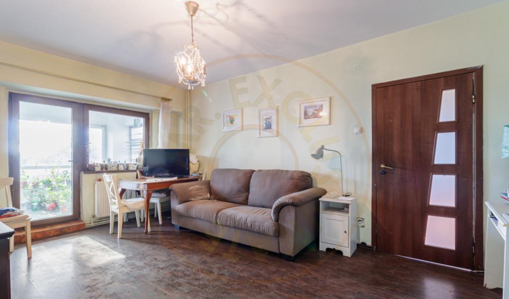 Apartament 3 camere 90 mp etaj 1 stradal Otopeni