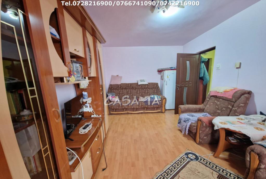 Inchiriere apartament 2 camere situat in Targu Jiu Bl