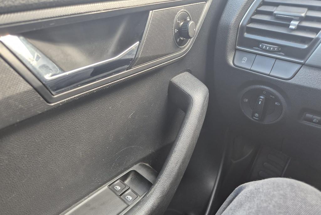 SKODA Fabia 1 4 5 099 eur