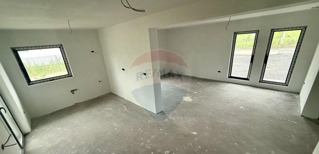 Casa noua de vanzare zona Unguras/Baia Sprie