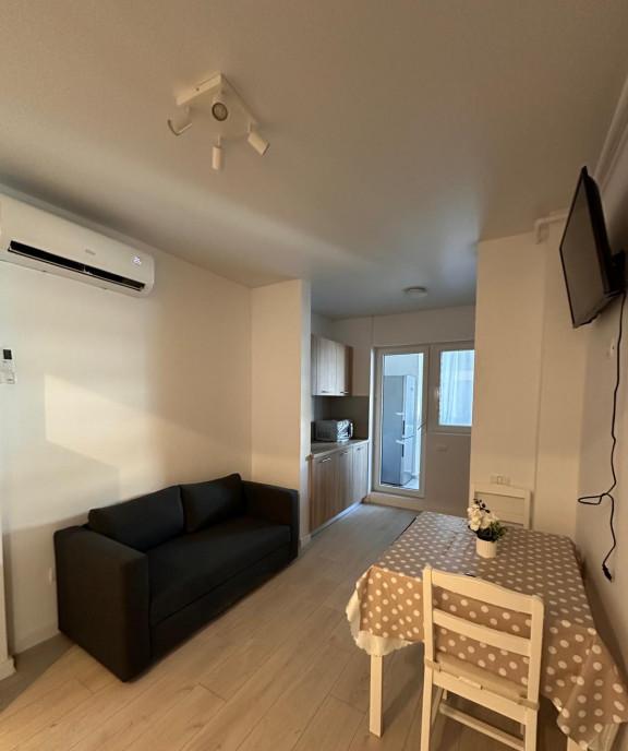 Berceni biruintei etaj 5 studio