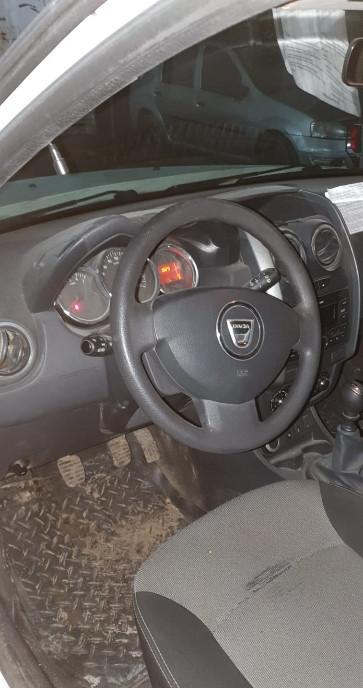 Dacia Duster 4x4 7 500 eur