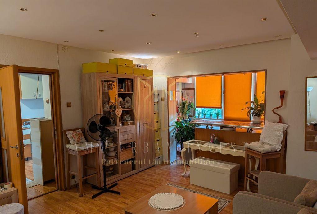 4 camere Calea Mosilor