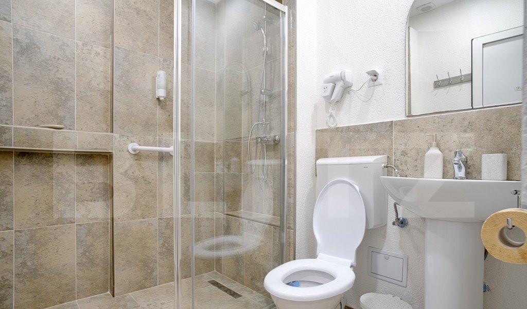 Apartament 3 camere 53 mp utili 17 mp graa zona Ghir