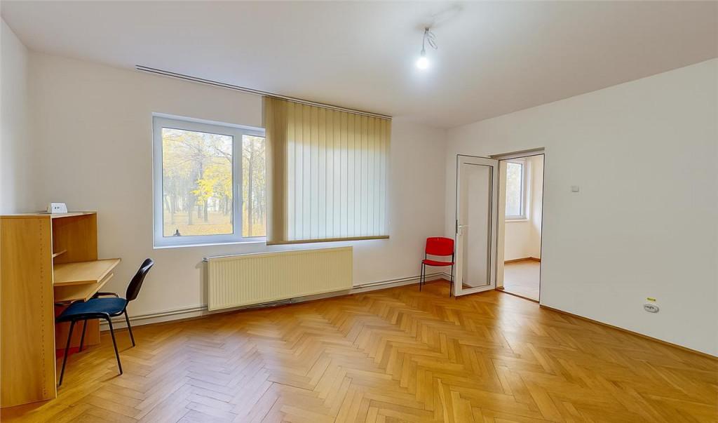 Tur 3D Rezidential birouri cabinet 100 mp Centrul Civic