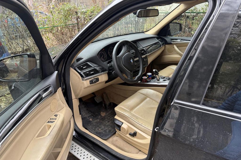 BMW x5 10 2011 245 CP 7 999 eur