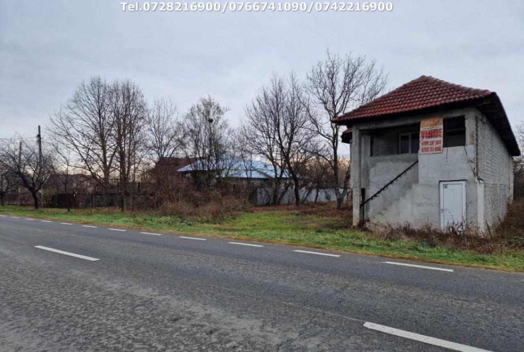 Cladire Multifunctionala situata in Arcani Sat Arcani