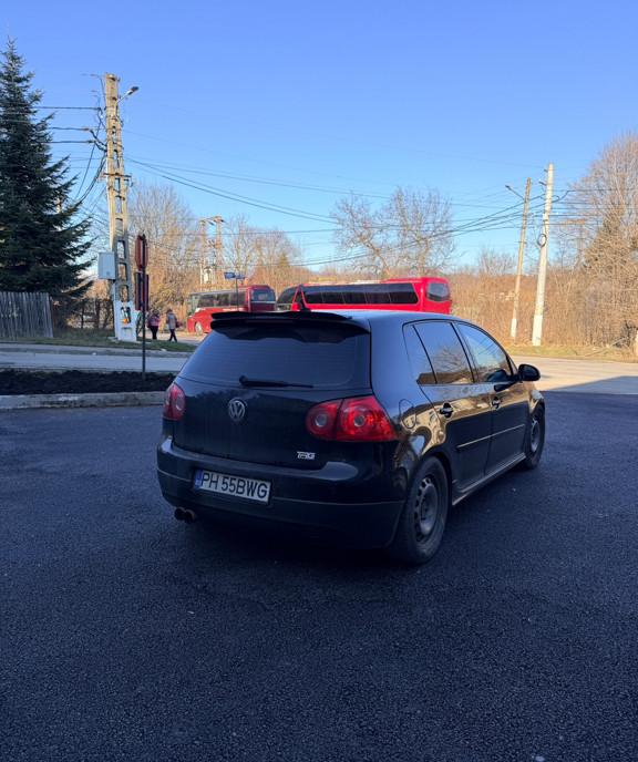 Volkswagen golf 5 4 800 eur