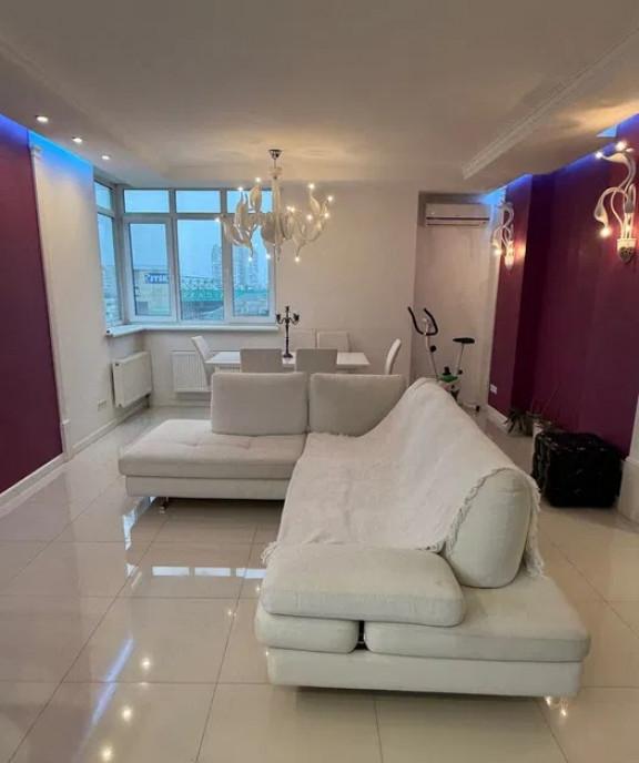 3 Camere zona 1 Decembrie 1918