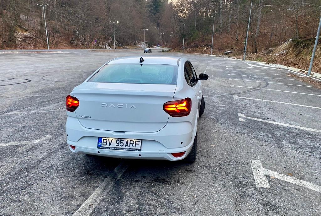 Dacia Logan journey 15 200 eur