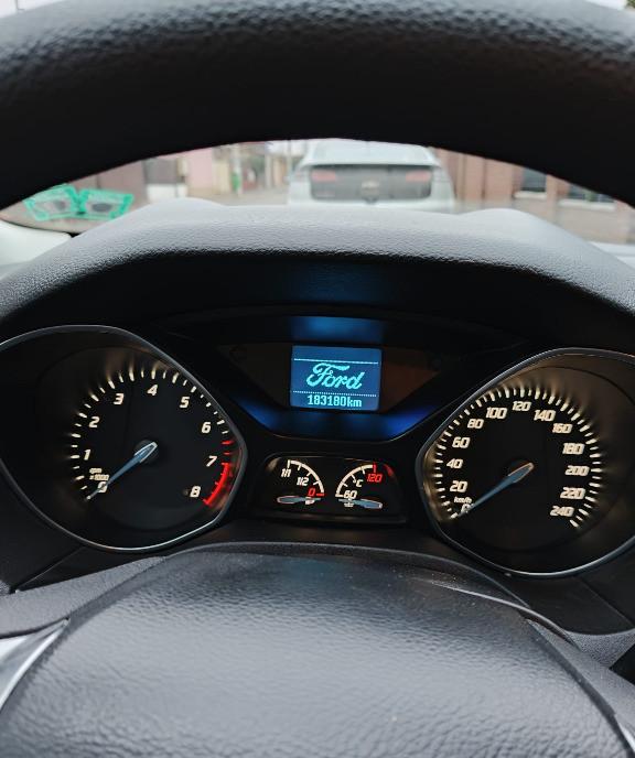 Ford Focus MK3 hatchback 2012 4 000 eur