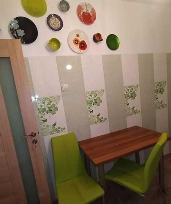 Apartament 2 camere decomandat zona Progresu loc de