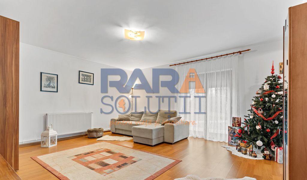 Casa cu 3 dormitoare si 2600 mp teren