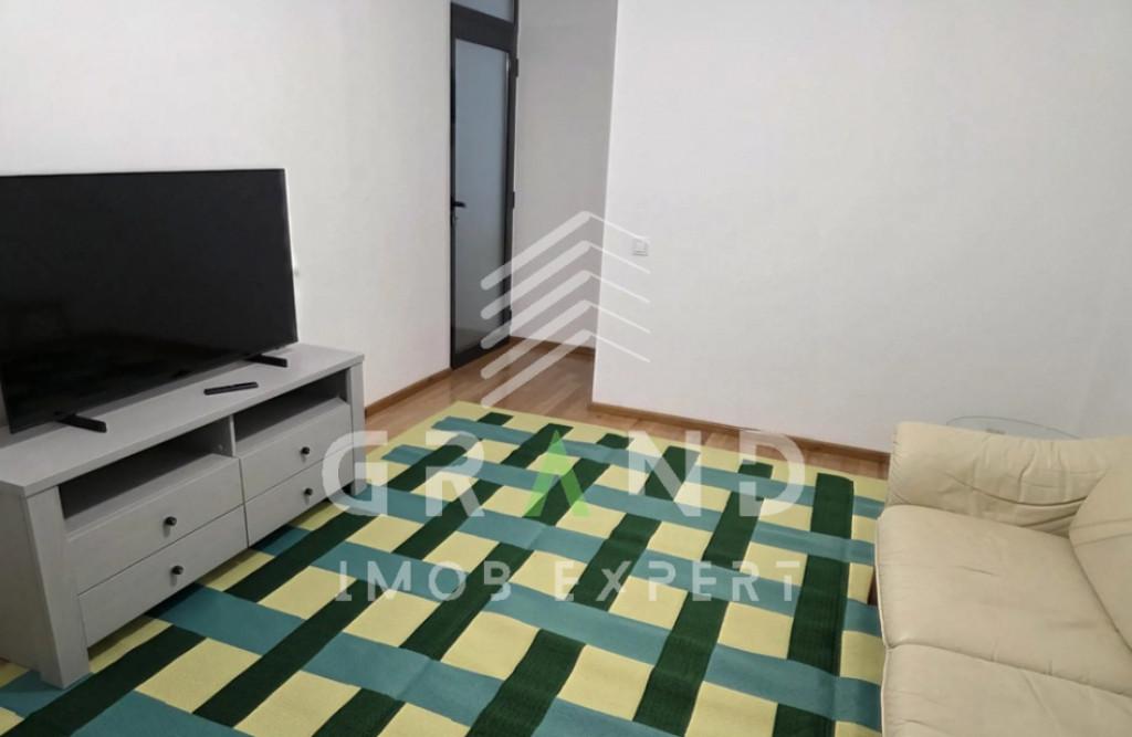 Ap 2 camere decomandat parcare subterana vivo mall/Str