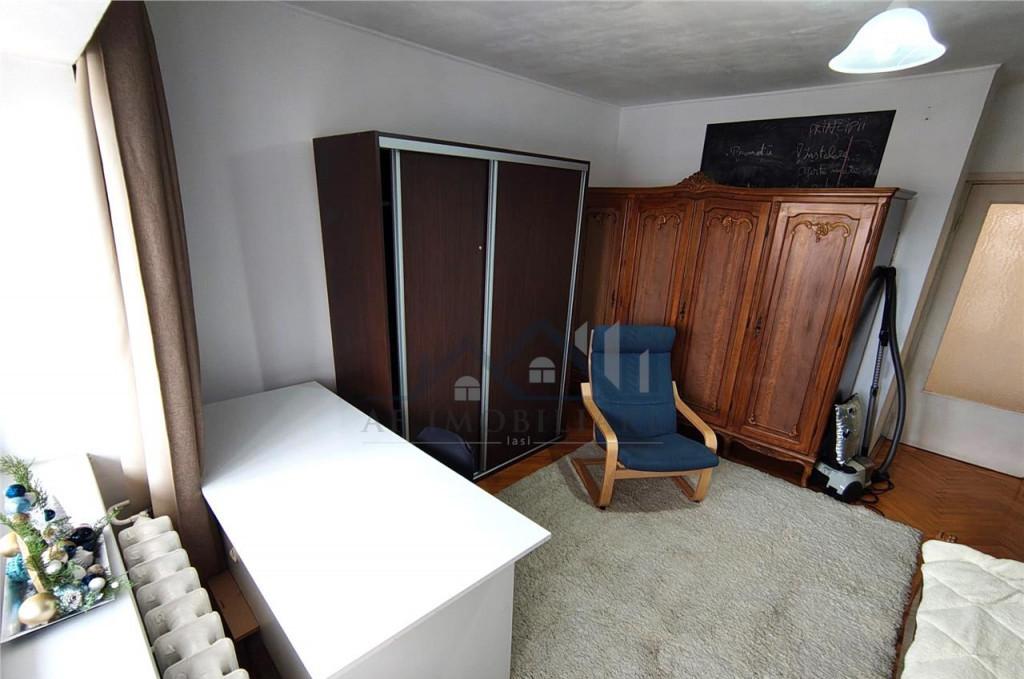 Apartament 1 camera Podu Ros anaf