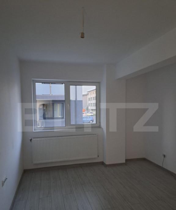 Apartament de vanzare 62 70 mp zona Valea Adanca