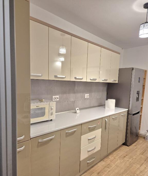Apartament 3 camere Eremia Grigorescu
