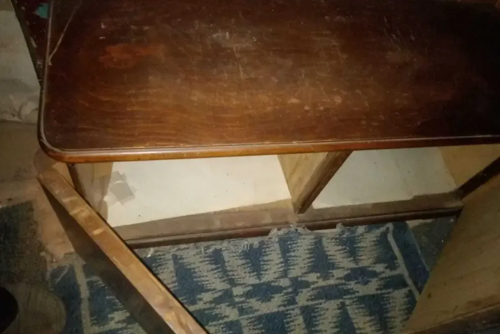 Dulap sufragerie retro lemn confectionat in 1930