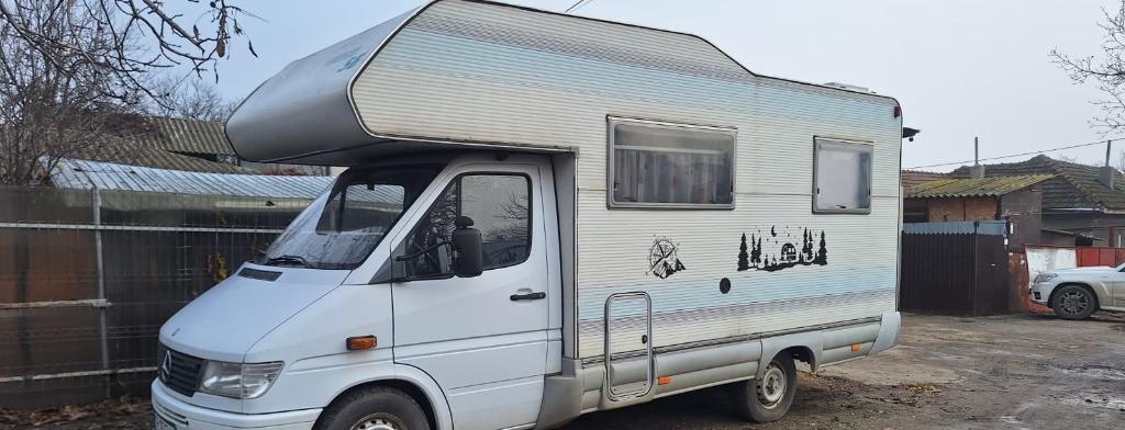 Autorulota Mercedes sprinter 13 000 eur